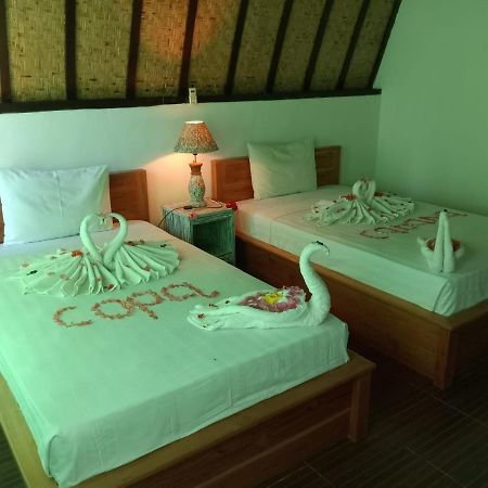 Copacabana Gili Air Hotel Bagian luar foto